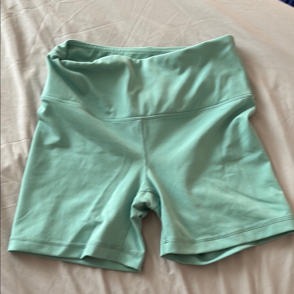 Yogalicious Light Green Lux Shorts